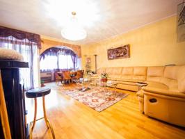 Piso en venta en Barcelona, Sants photo 0