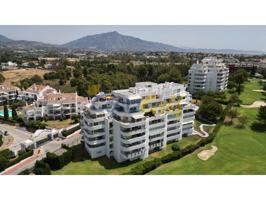 Apartamento en venta en Marbella, Guadalmina Alta photo 0