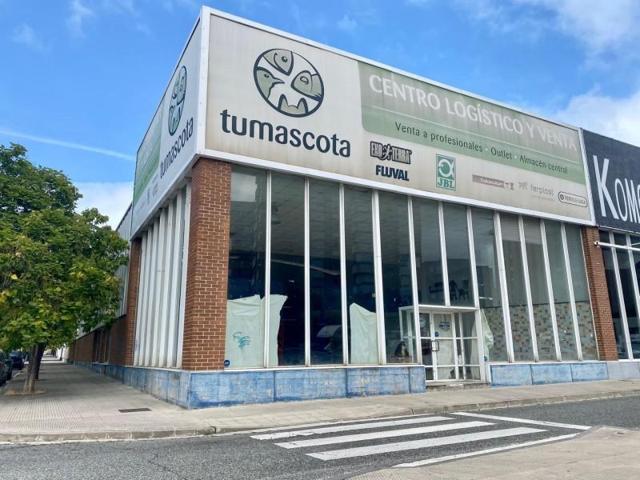 Nave industrial en venta en Villava - Atarrabia, Montículo photo 0