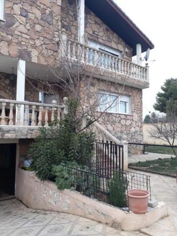 Chalet en venta en Paracuellos de Jarama photo 0