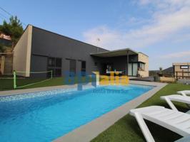 Chalet en venta en Lloret de Mar photo 0