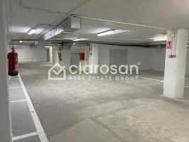 Garaje en venta en Málaga photo 0