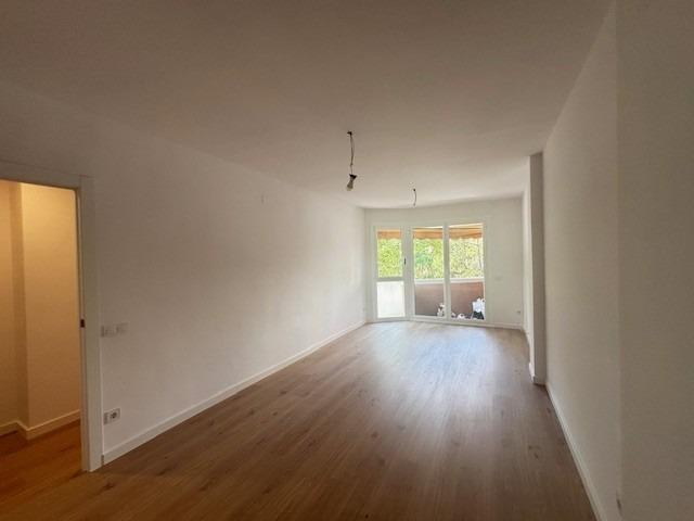 Piso en venta en Barcelona, La Maternitat i Sant Ramon photo 0