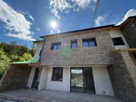 Casa en venta en Montferrer i Castellbò photo 0