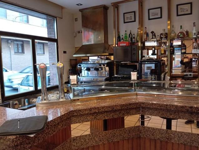 Local comercial en venta en Soria, Santa Bárbara photo 0