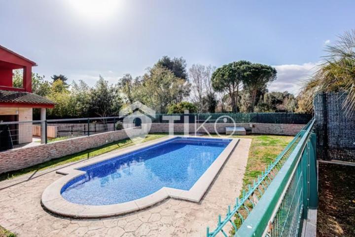 Casa en venta en Palamós photo 0