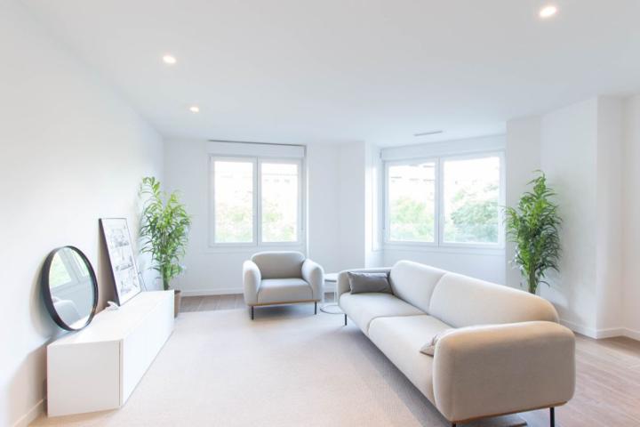 Piso en venta en Pamplona, Ensanche photo 0