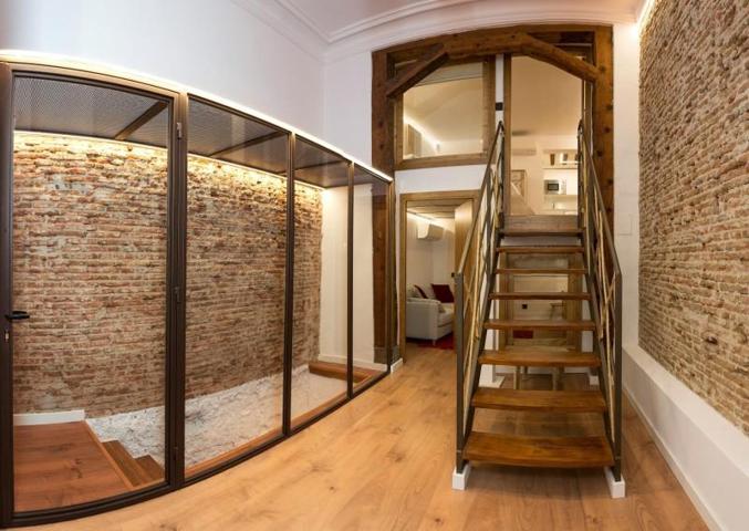 Duplex en venta en Madrid, Centro photo 0