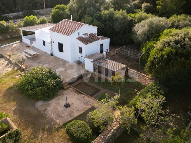 Casa con terreno en venta en Sant Lluís photo 0