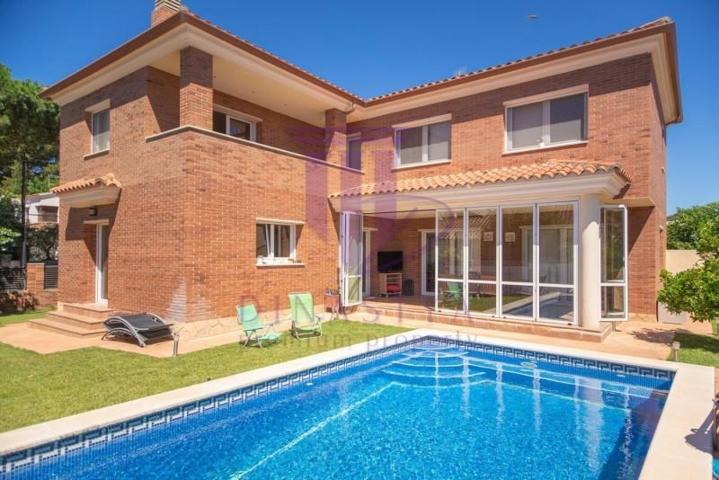Chalet en venta en Cambrils, Vilafortuny photo 0