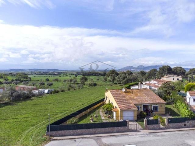 Chalet en venta en Pals, Ametllers, 17256 photo 0