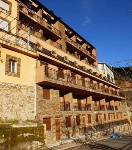 Edificio en venta en Ladrillar, Calle Jaime Mosquera, 10625 photo 0