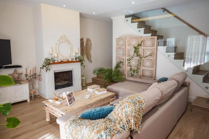 Adosada en venta en Fuengirola, Centro photo 0