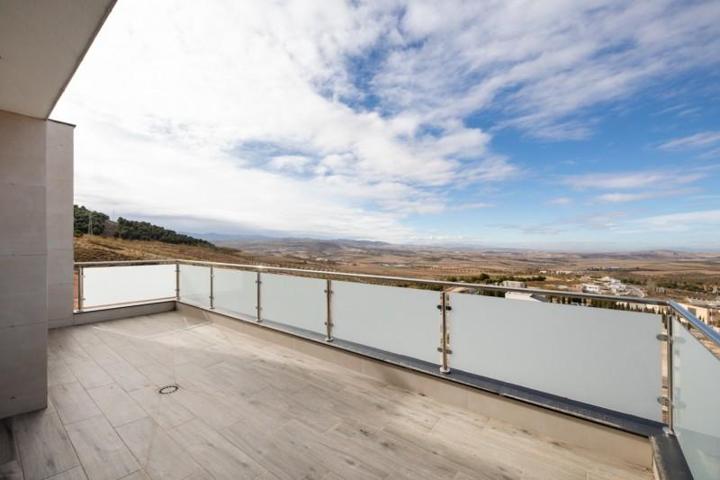 Chalet en venta en Dílar, CAÑADAS DEL PARQUE photo 0