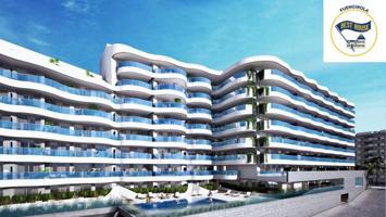 Apartamento en venta en Fuengirola, Puerto Deportivo photo 0