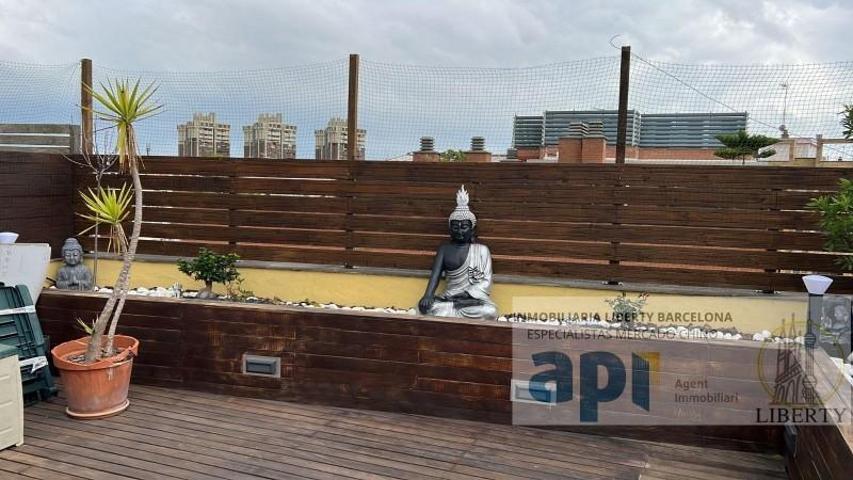 Aticos en venta en Esplugues de Llobregat, El Gall photo 0