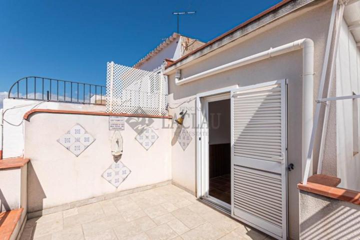 Aticos en venta en Sitges, Centre photo 0