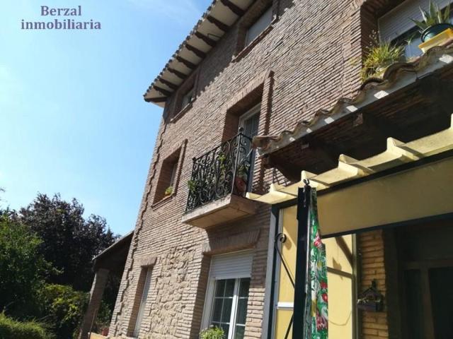 Casa con terreno en venta en Logroño, Portillejo photo 0