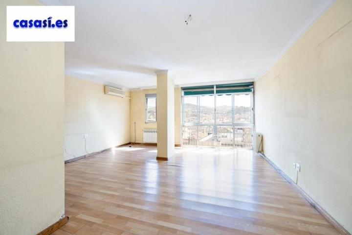 Piso en venta en Granada, Camino de ronda photo 0