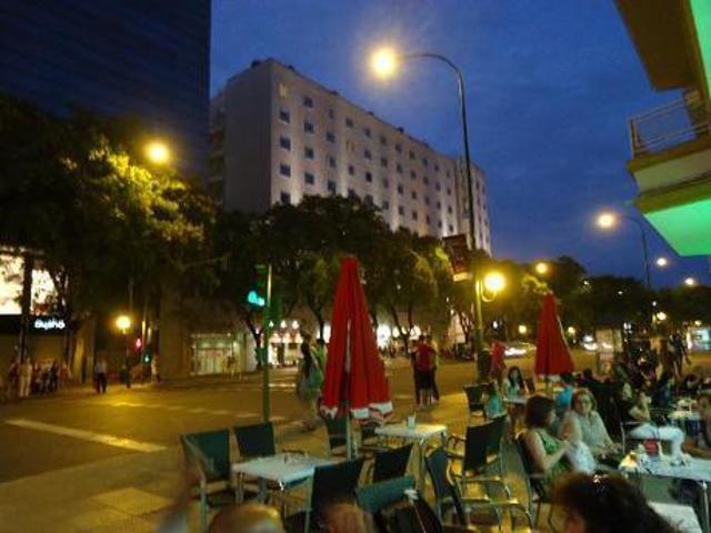 Piso en venta en Sevilla, Nervión photo 0