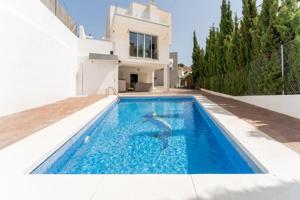 Chalet en venta en Fuengirola, Torreblanca photo 0