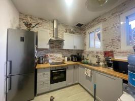 Edificio en venta en Santa Coloma de Gramenet, Centre photo 0