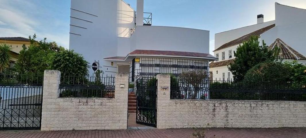 Chalet en venta en Mazagón, Urb. El Faro photo 0
