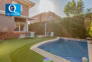 Chalet en venta en Mutxamel, Ravel photo 0