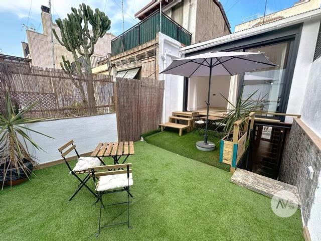 Casa en venta en Barcelona, Sant Andreu photo 0