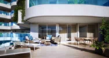 Apartamento en venta en Fuengirola, Puerto Deportivo photo 0