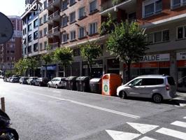Local comercial en venta en Bilbao, Alhondiga photo 0