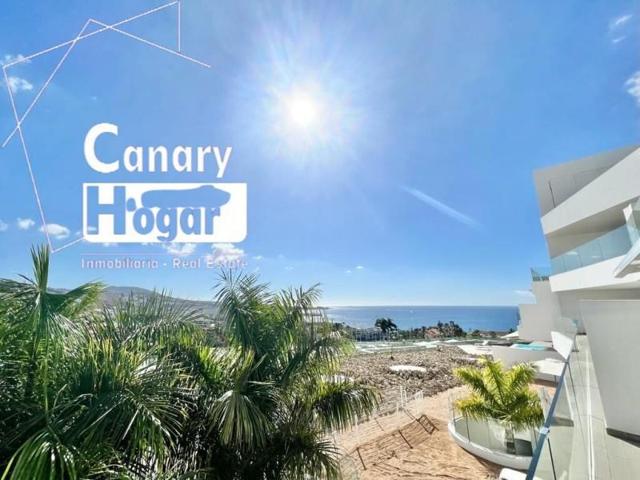 Apartamento en venta en Adeje, Playa del Duque photo 0