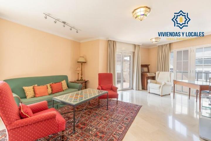 Piso en venta en Granada, Gran capitan photo 0