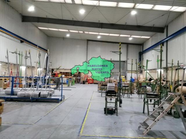 Edificio en venta en Balmaseda, Balmaseda photo 0