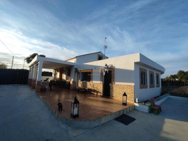 Casa con terreno en venta en Elche, Balsares photo 0