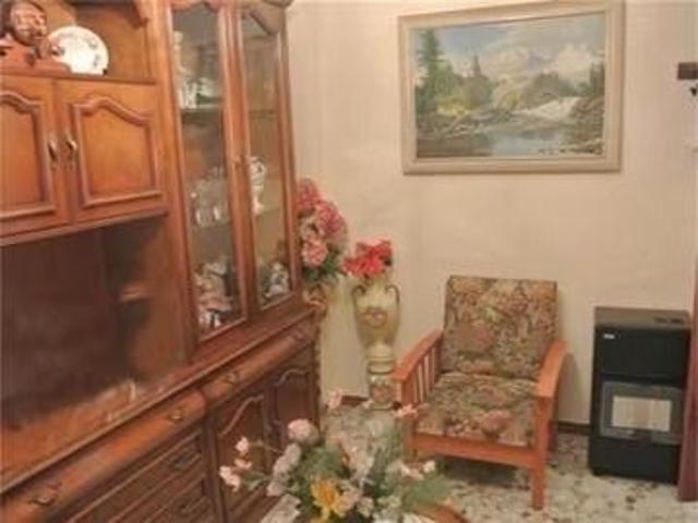 Adosada en venta en Sevilla, Nervión photo 0