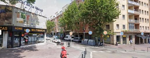 Local comercial en venta en Barcelona, Turo Park photo 0
