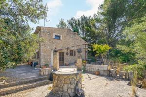 Chalet en venta en Campanet, Campanet photo 0