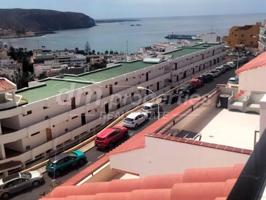 Apartamento en venta en Arona, Los Cristianos photo 0