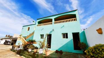 Chalet en venta en San Bartolomé de Tirajana, El Salobre photo 0