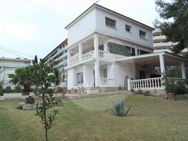 Casa en venta en Salou photo 0