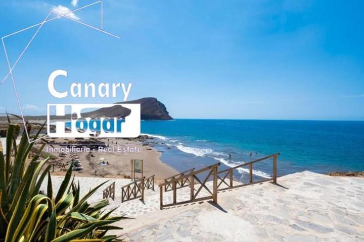 Chalet en venta en Granadilla de Abona, El Médano photo 0