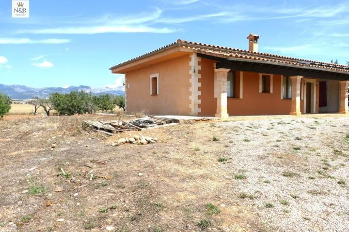 Chalet en venta en Sencelles, Biniali photo 0