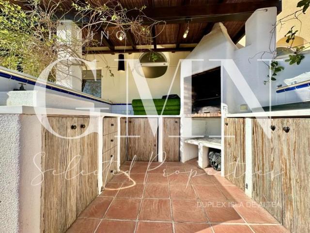 Duplex en venta en Altea, Zona de Mascarat photo 0