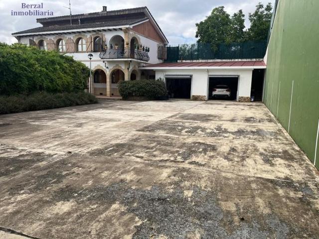 Chalet en venta en Nalda, Nalda photo 0