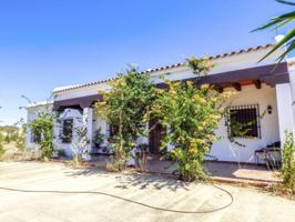 Casa con terreno en venta en San Silvestre de Guzmán photo 0