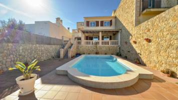 Chalet en venta en Sant Llorenç des Cardassar, Son Carrio photo 0