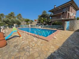 Chalet en venta en Vallirana, Can prunera photo 0