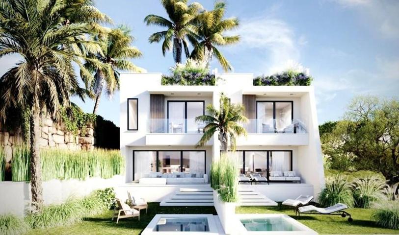 Adosada en venta en Fuengirola, Calle Perdices, 29640 photo 0