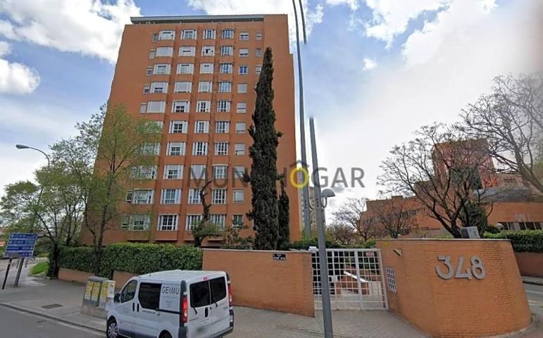 Piso en venta en Madrid, Calle de Arturo Soria, 28033 photo 0